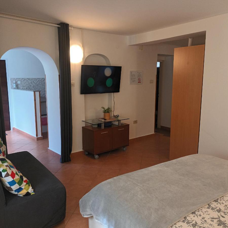 Apartments Pepe Novigrad Istria Exteriör bild