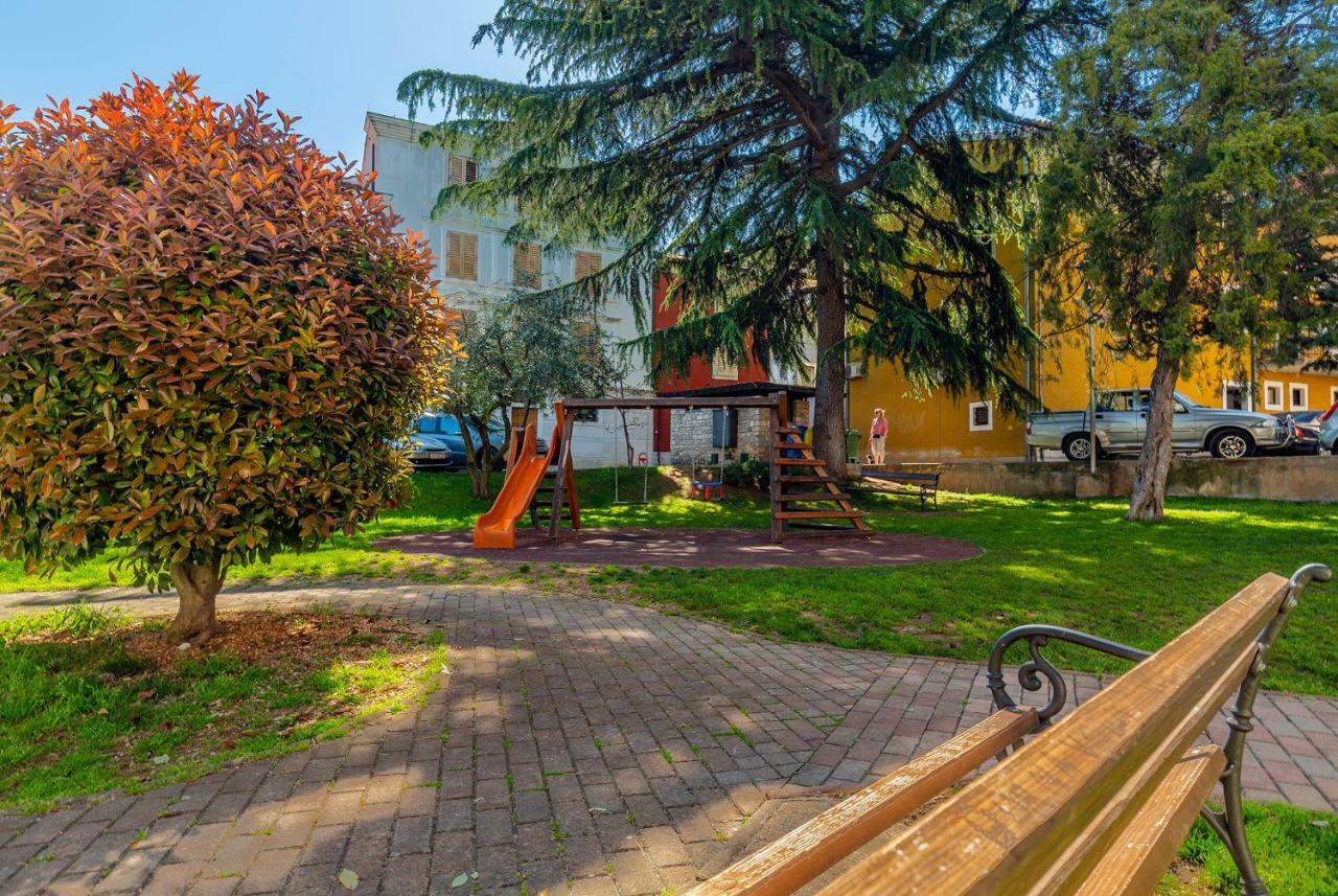 Apartments Pepe Novigrad Istria Exteriör bild