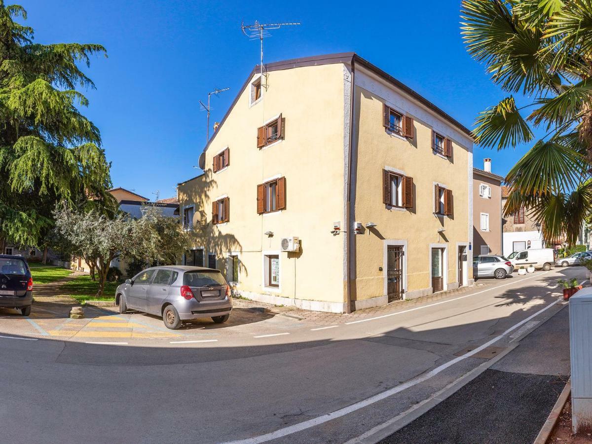 Apartments Pepe Novigrad Istria Exteriör bild